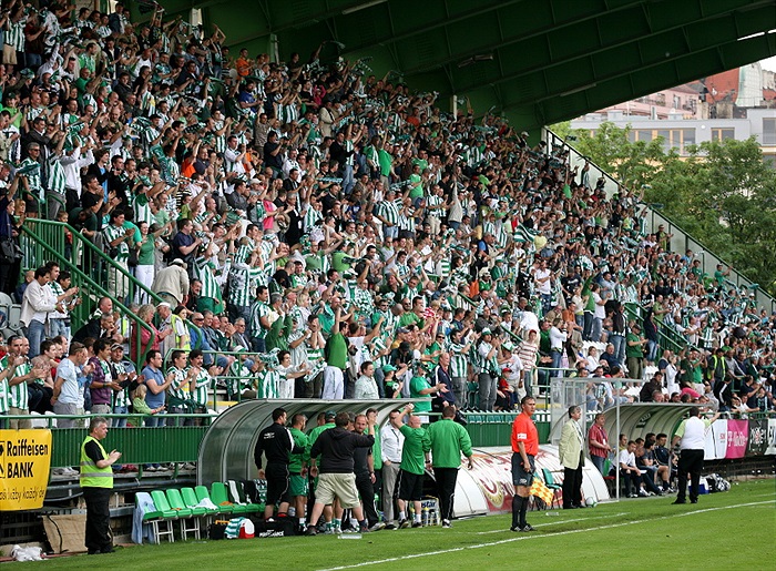 Radost po rozhodujícím gólu.