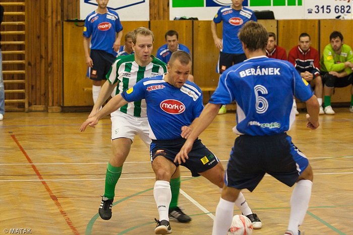 Utkání první ligy ve futsale Mělník  - Bohemians 1905 6:2