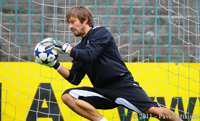 Rozcvičení hráčů před odjezdem na utkání