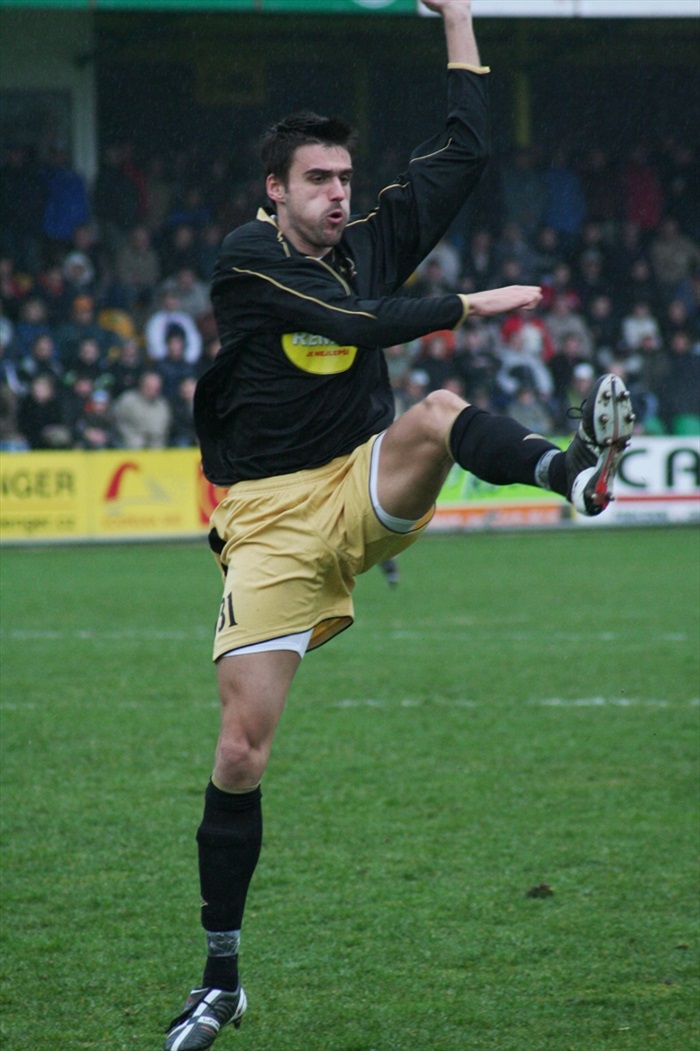 Vladimír Bálek v roli karatisty.