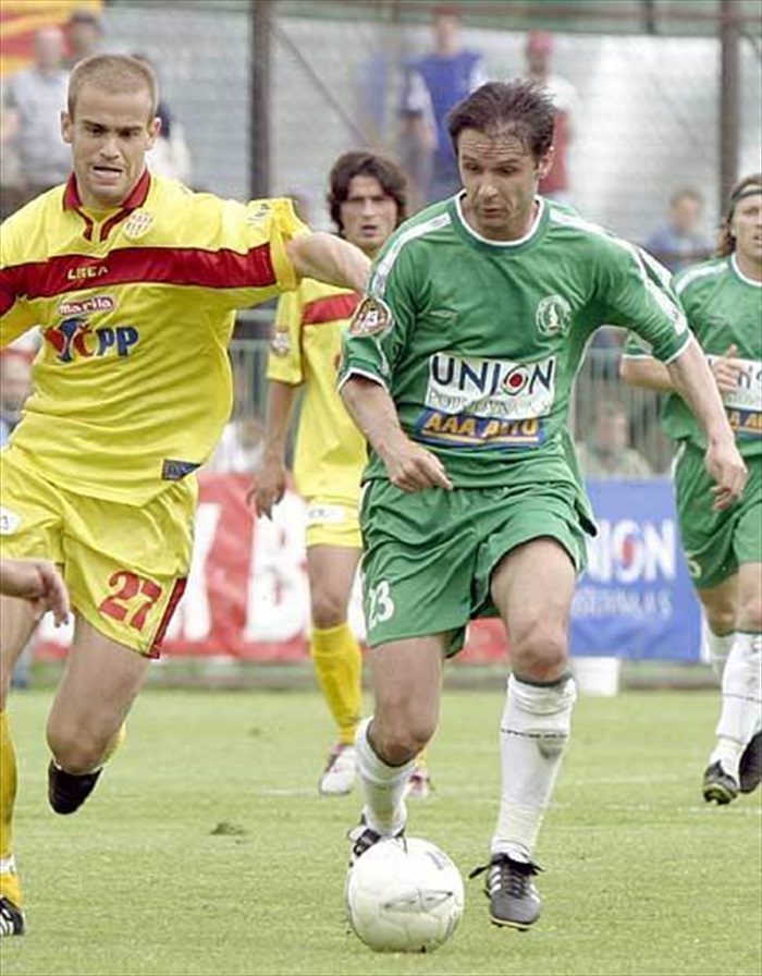 Obajdin se snaží uniknout Birhanzlovi