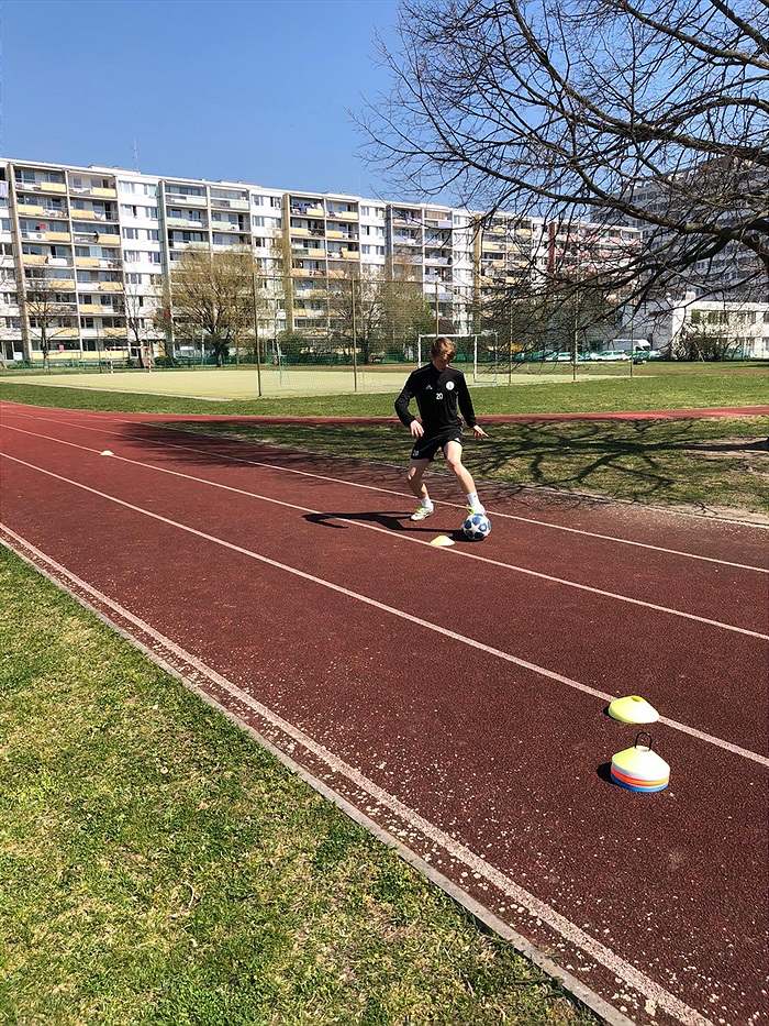 Hráč se připravují individuálně