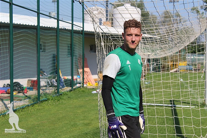 Brankář Hugo Jan Bačkovský na tréninku