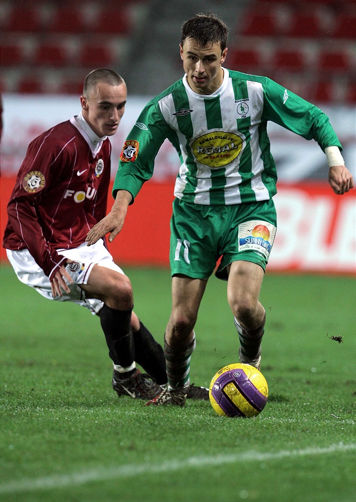 Moravec znovu proti mladé naději Sparty.