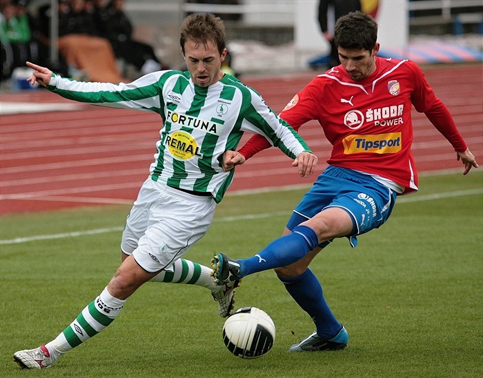 Štohanzl se pokouší uniknout Rezkovi