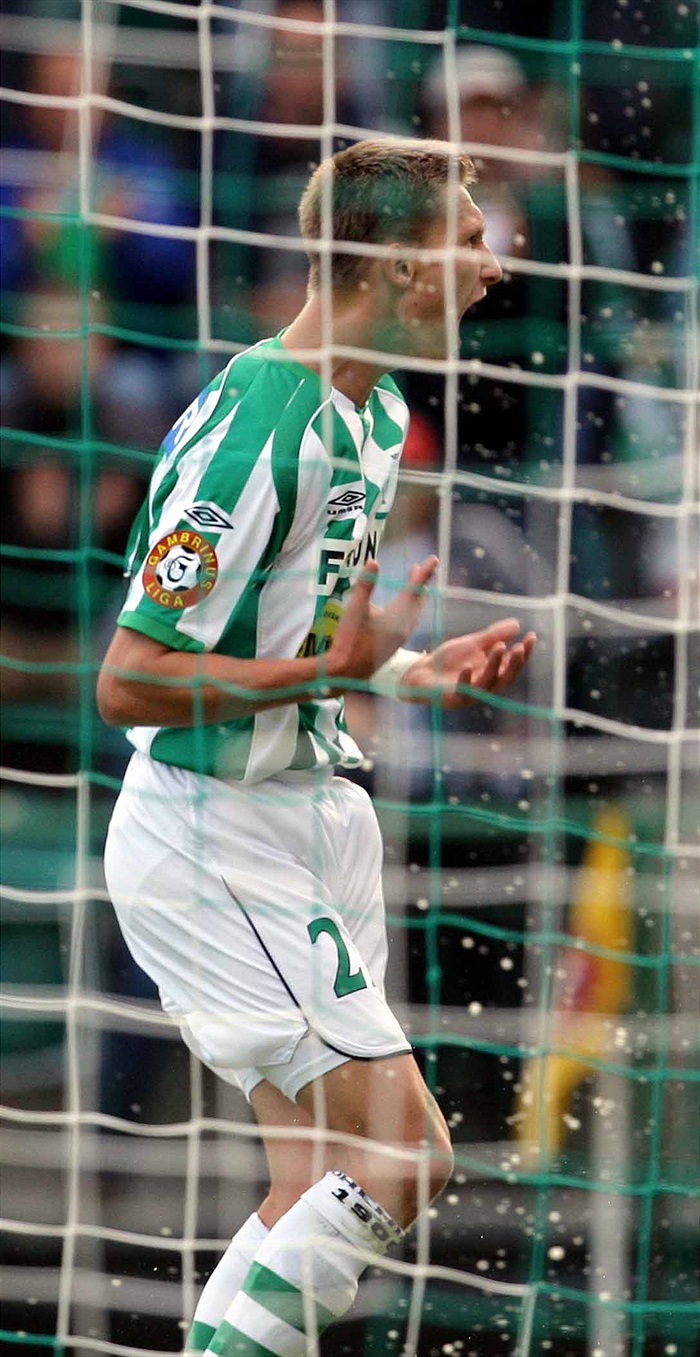 Škoda se raduje z gólu.