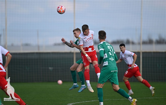 Radnički Niš - Bohemians 1:2 (1:1)