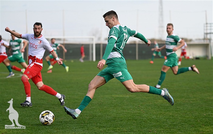 Radnički Niš - Bohemians 1:2 (1:1)