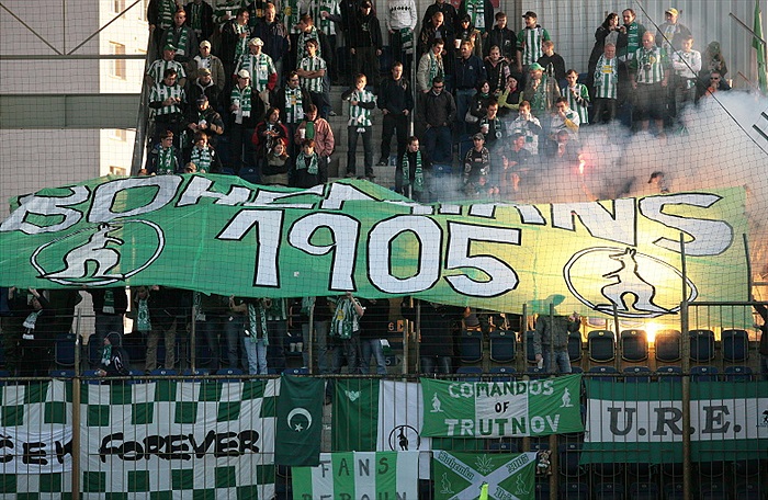 Choreo fanoušků Bohemky.