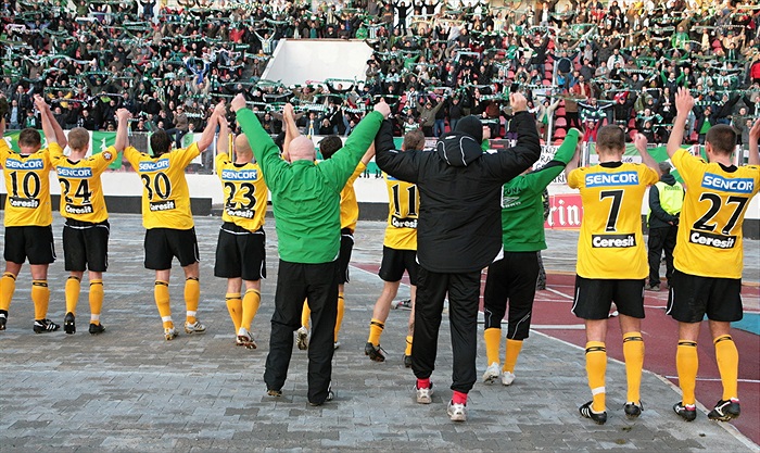 Děkovačka po utkání.