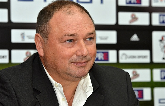 Tisková konference v Ďolíčku