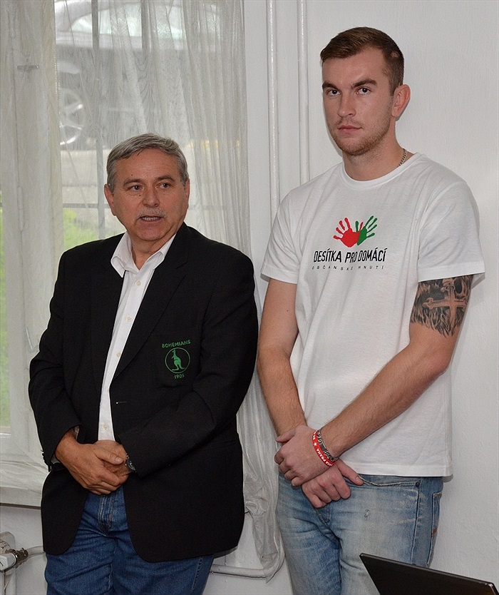 Tisková konference v Ďolíčku