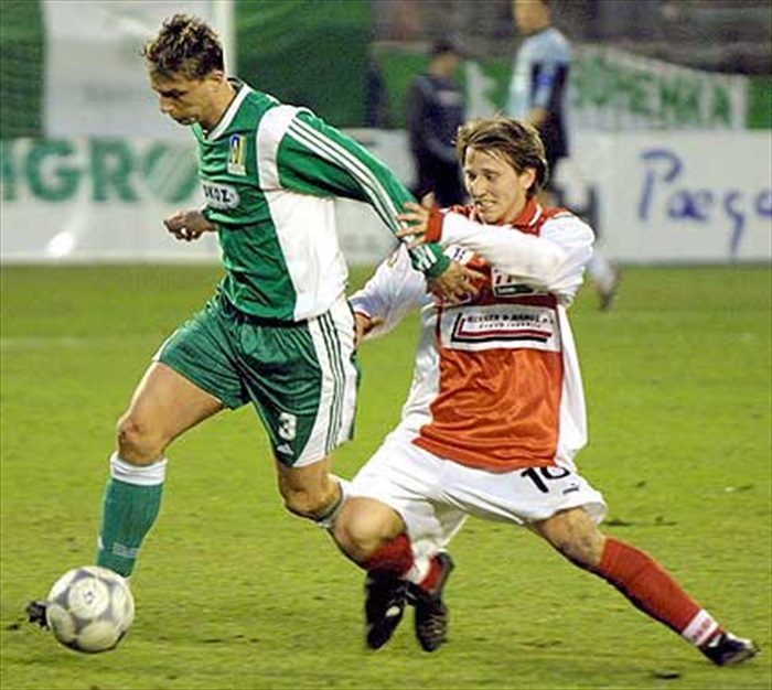 Miroslav Obermajer uniká Junovi