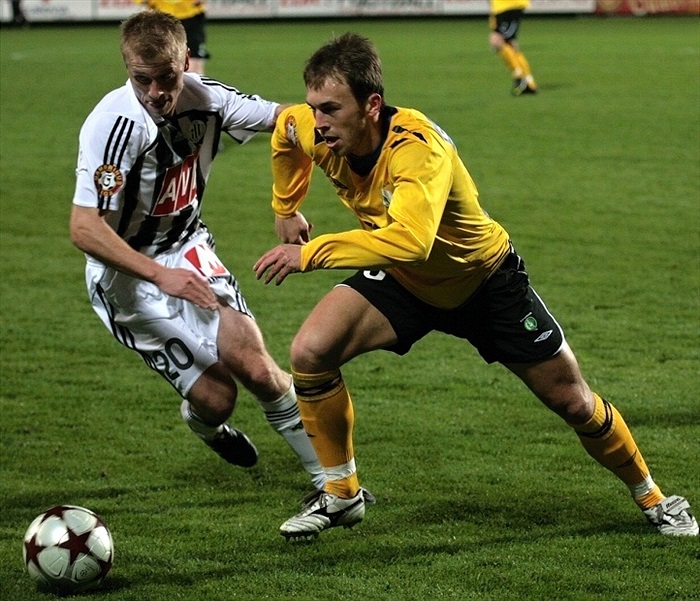 Štohanzl zakládá útok Bohemky