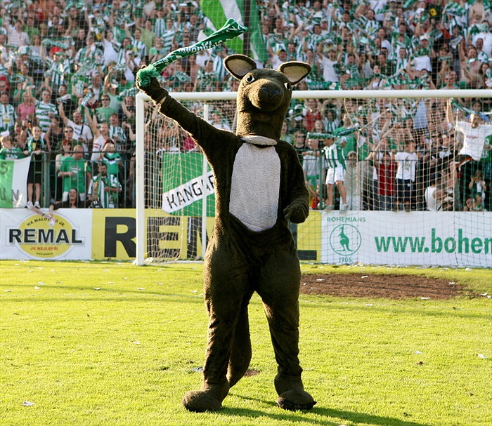 Klokan to roztáčí...