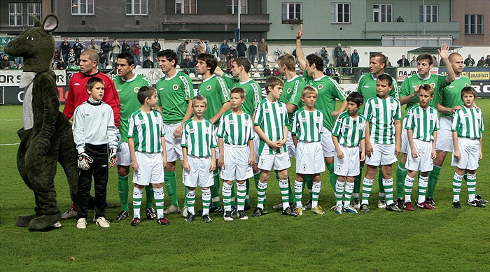 Bohemka nastoupila v nových retro dresech.