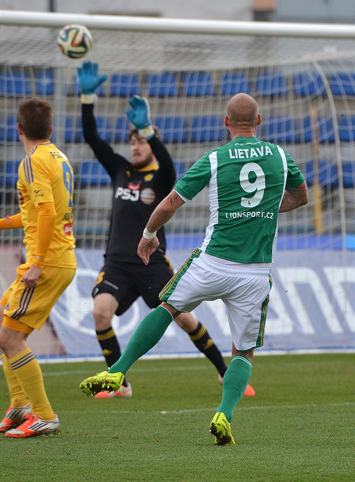 FC Vysočina Jihlava - Bohemians Praha 1905 4:0 (1:0)