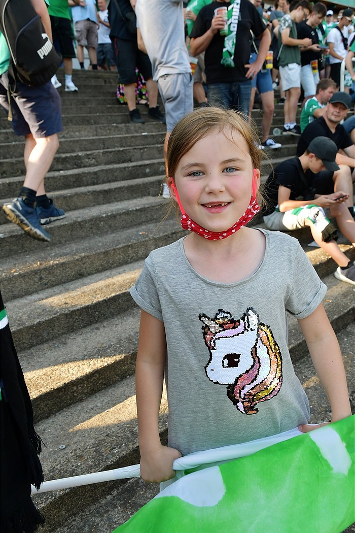 Dění na tribunách: Bohemians - Slovácko