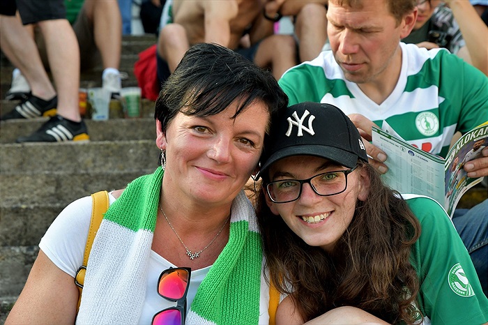 Dění na tribunách: Bohemians - Slovácko