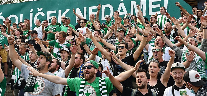 Dění na tribunách: Bohemians - Slovácko