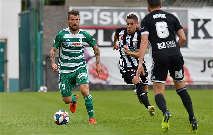 Bohemians - České Budějovice 3:2 (2:0)