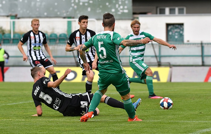 Bohemians - České Budějovice 3:2 (2:0)