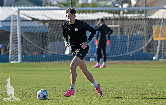 Čtvrteční trénink na soustředění v Turecku