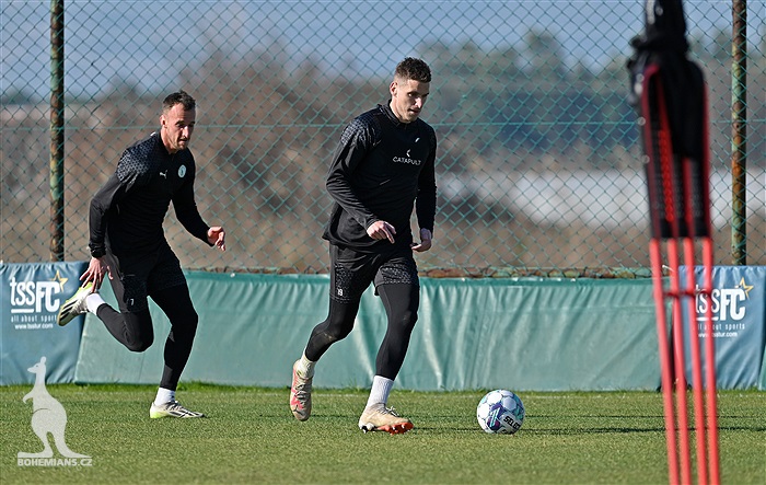 Čtvrteční trénink na soustředění v Turecku