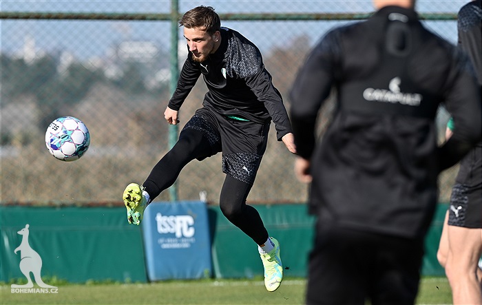 Čtvrteční trénink na soustředění v Turecku