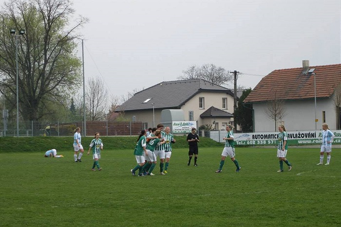 DFK Bohemians 1905 - TJ ABC Braník 4:1 (1:0)