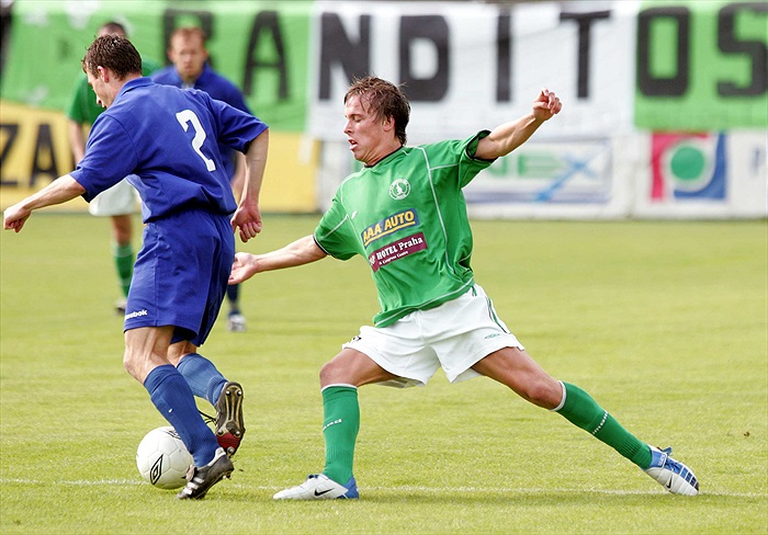 Táborský se natahuje zbytečně (Bohemians - Kladno, jaro 2004)