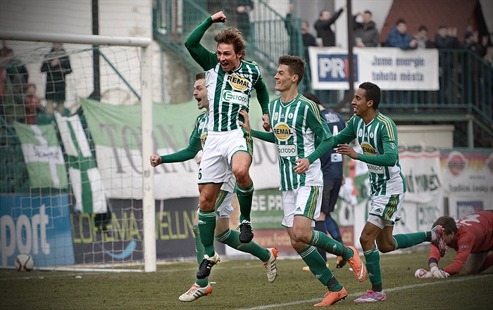 Michal Hubínek slaví 400. gól Bohemians v lize