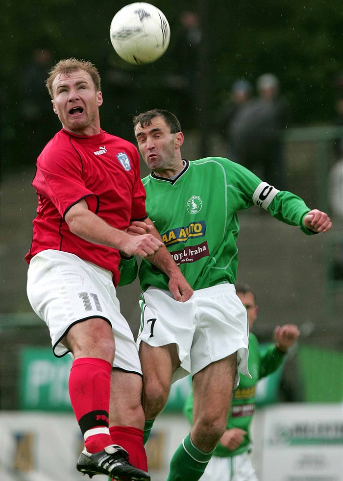Vzdušný souboj plný napětí (Bohemians - Drnovice, jaro 2004)