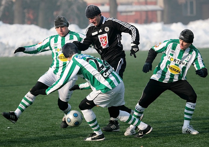 Tři klokani na jednoho