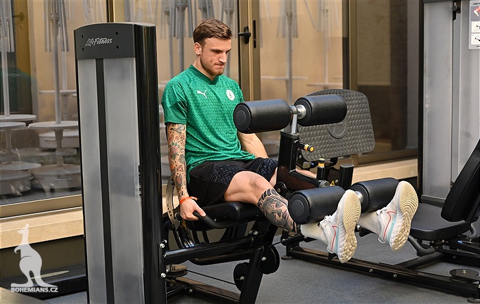 Dopolední trénink v posilovně