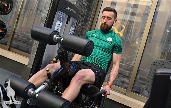 Dopolední trénink v posilovně