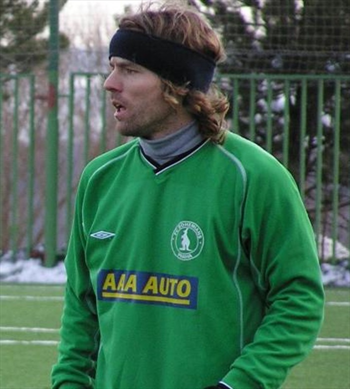 Obránce Třasák (Blšany - Bohemka, příprava leden 04)