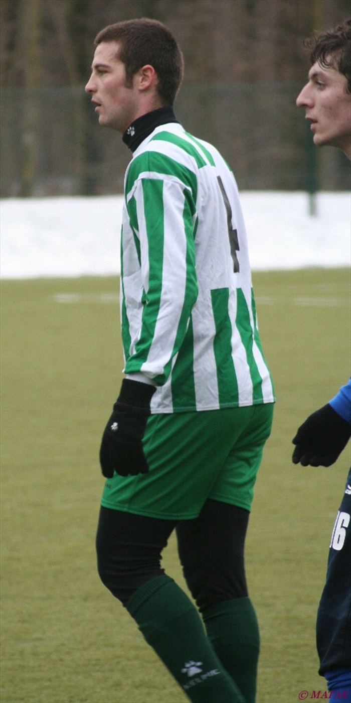 Nová posila Tomáš Knap nastoupil na stoperu.