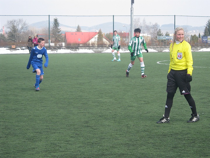 U14 si v povedeném závěru zápasu zastřílela