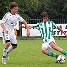 J. Káš obchází střelce úvodního gólu Davida Bredu (HRA) 