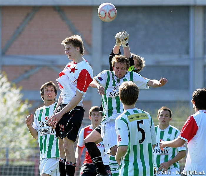 SK Slavia Praha B - Bohemians 1905 1:3 (1:1)