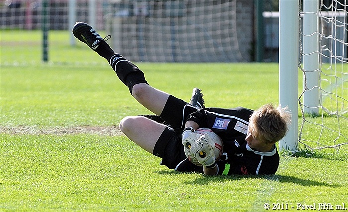 SK Slavia Praha B - Bohemians 1905 1:3 (1:1)