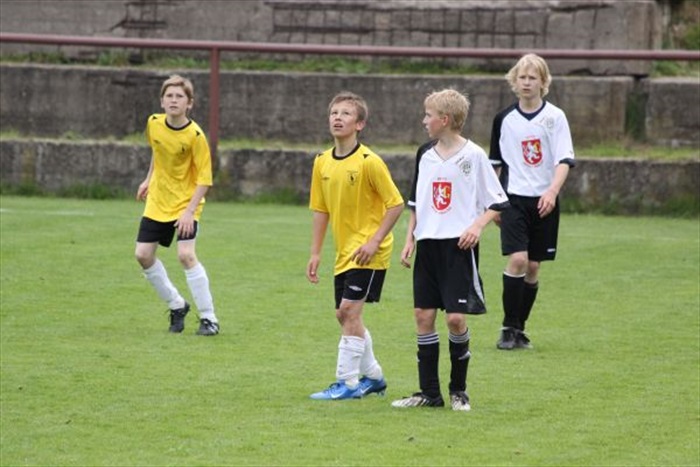 Kde jen ten balón je?