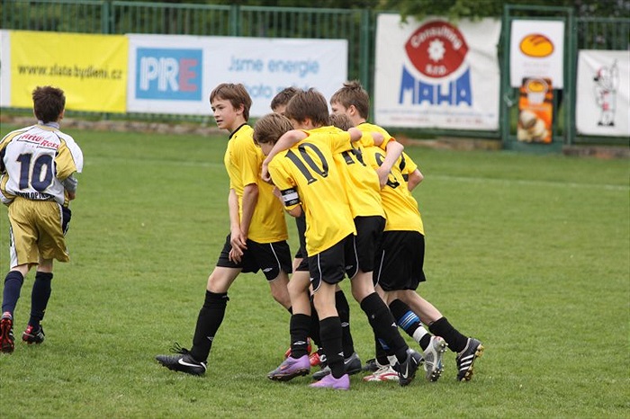 Oslava vítězného gólu