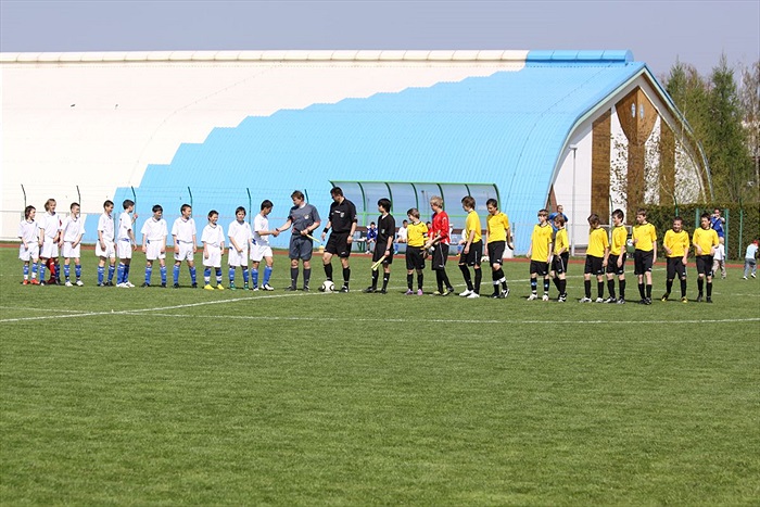 Nástup obou mužstev