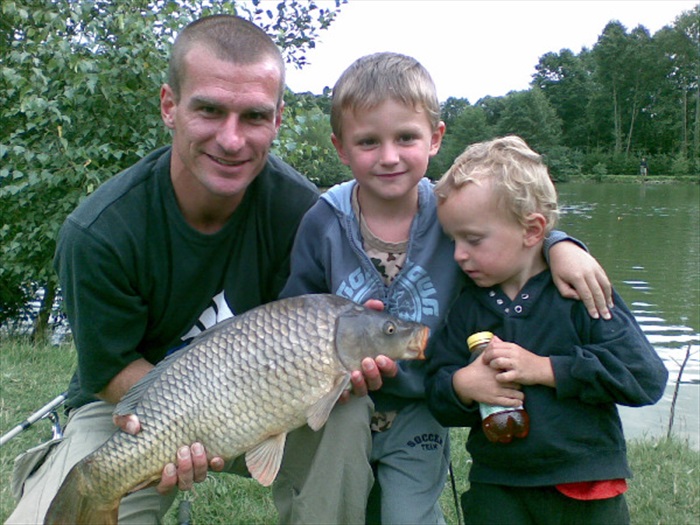 Marek Nikl na rybách.