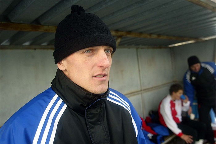 Luboš Kozel - nedávno Klokanem, nyní vede sešívané (Slavia B - Bohemians, leden 04)