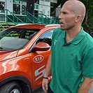 Radek Sňozík přebral automobil od společnosti AUTO NOVO TÝM Řevnice.