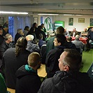 Schůzka pod pergolou ve VIP v Ďolíčku