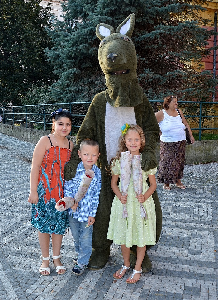 Klokan vítal prvňáčky na ZŠ Botičská